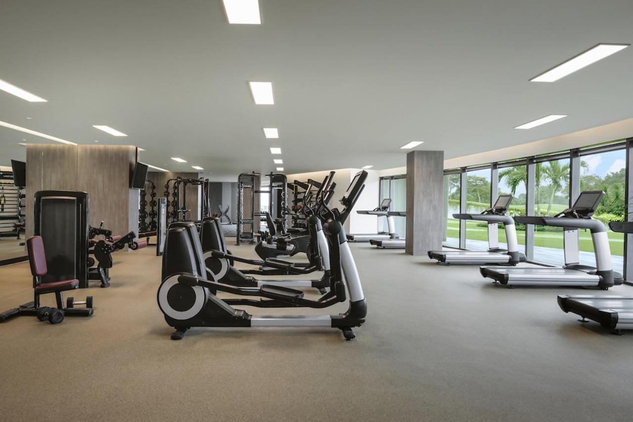 Dusit Thani Laguna Singapore Eksteriør bilde The gym at the Ritz-Carlton, Maldives