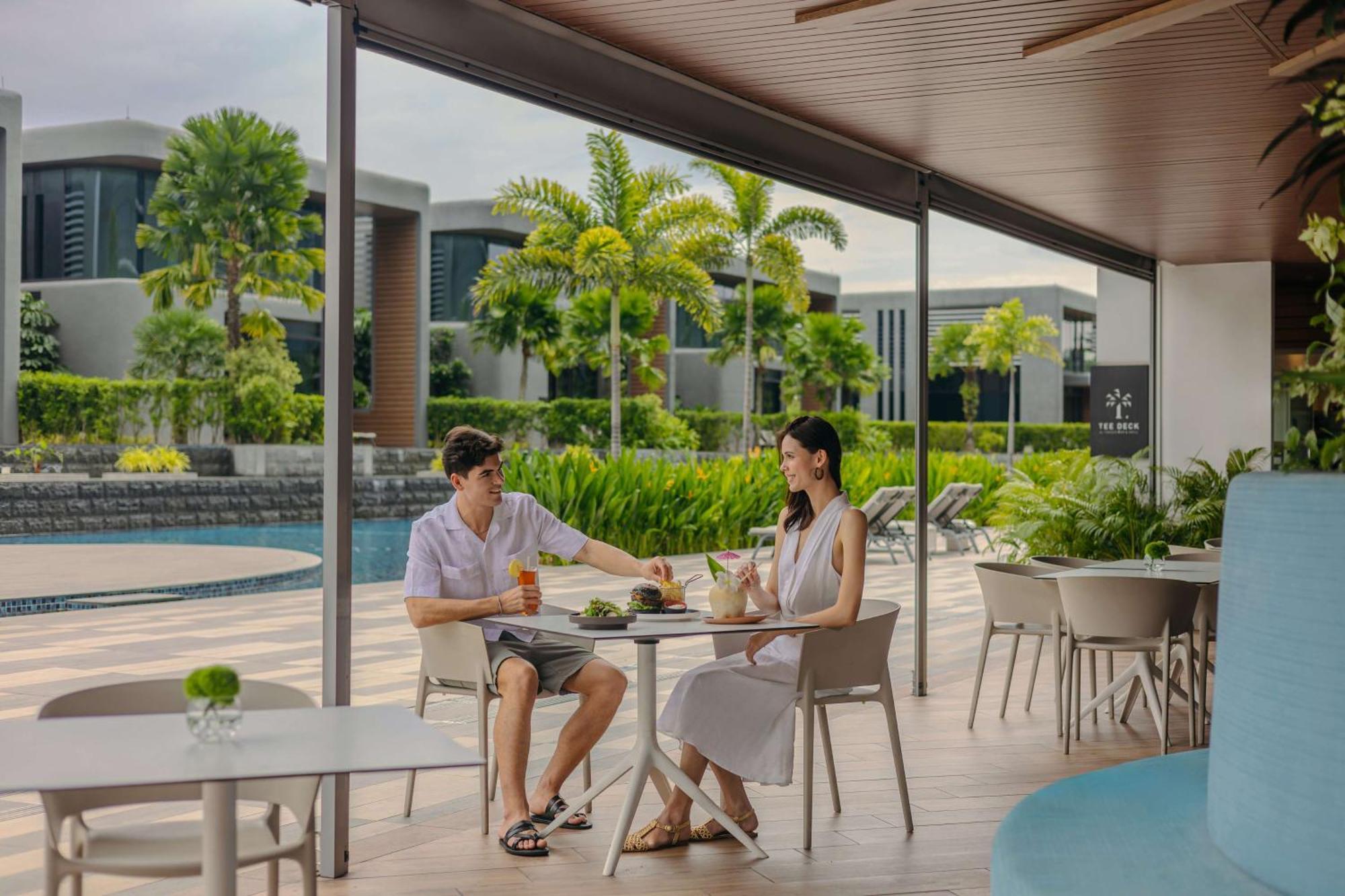 Dusit Thani Laguna Singapore Eksteriør bilde The Beach Club